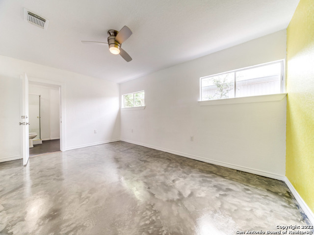 210 Venice San Antonio TX 78201