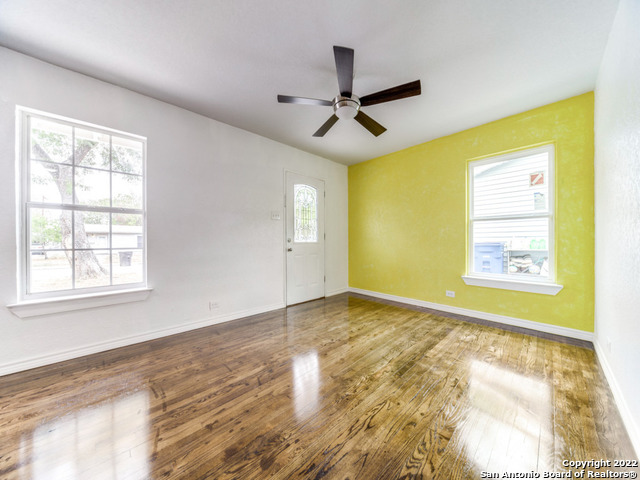 210 Venice San Antonio TX 78201