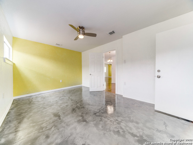 210 Venice San Antonio TX 78201