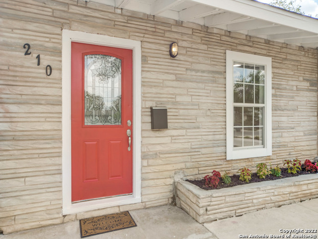 210 Venice San Antonio TX 78201