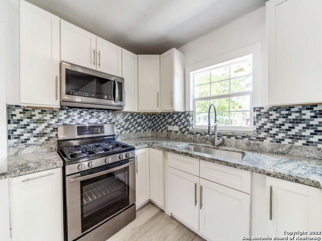210 Venice San Antonio TX 78201