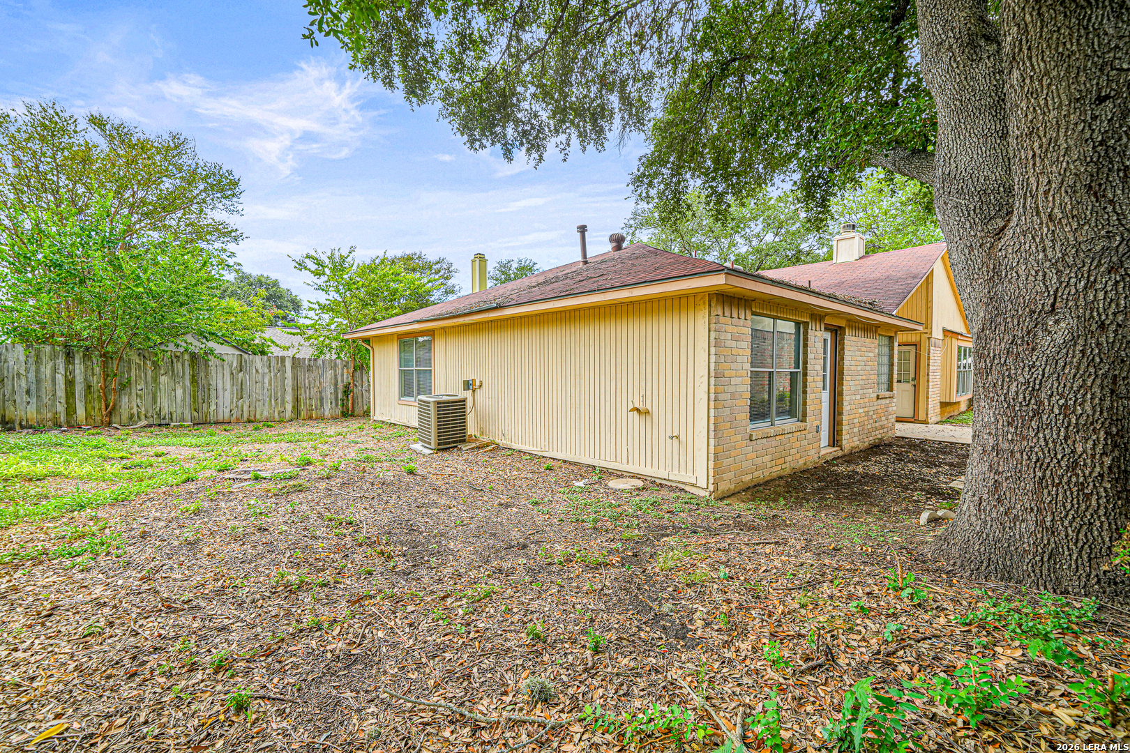 6222 Crab San Antonio TX 78240