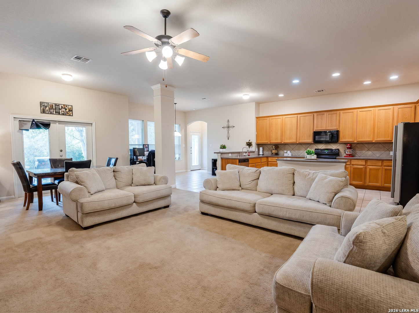 24823 White Creek San Antonio TX 78255