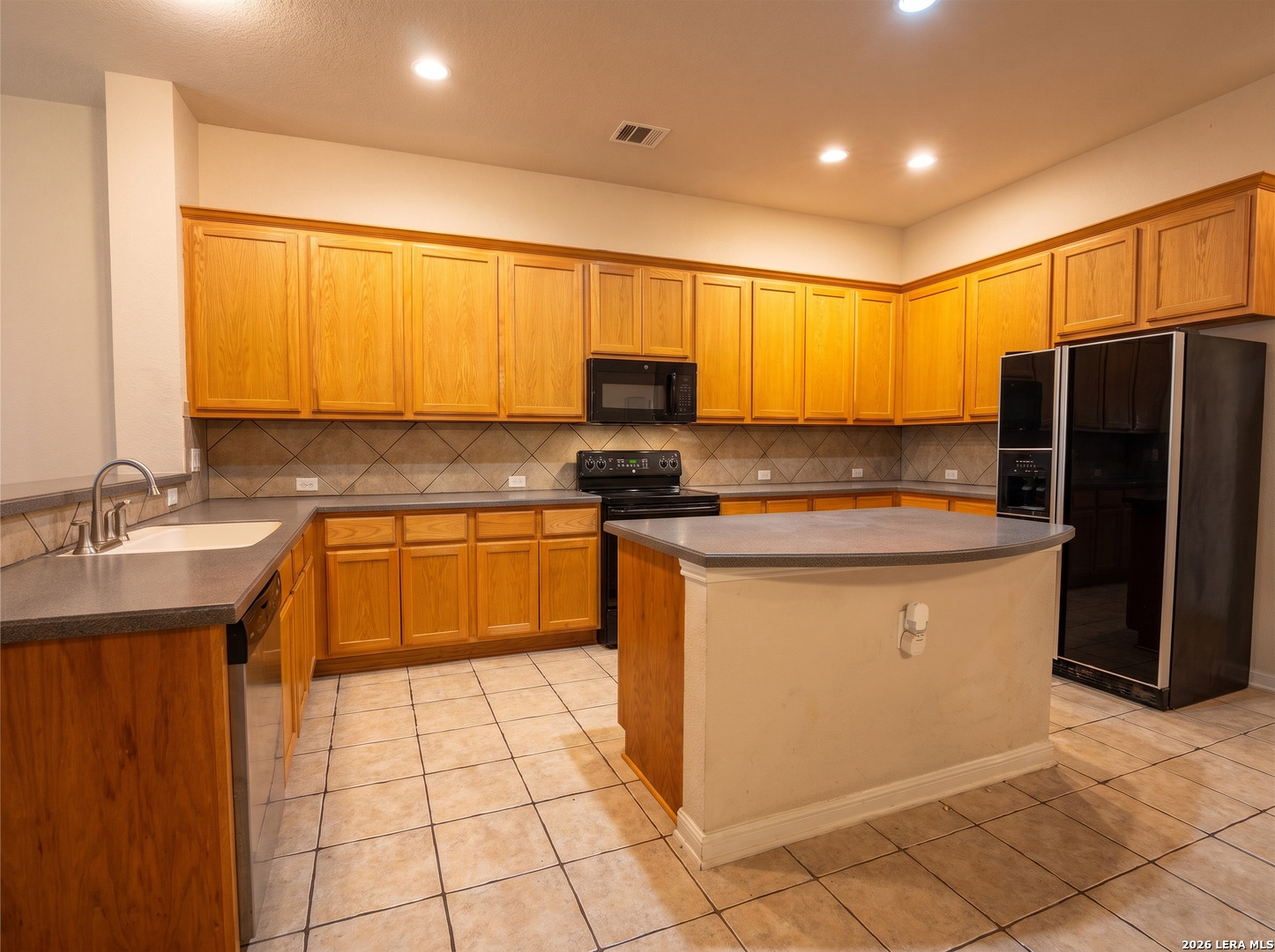 24823 White Creek San Antonio TX 78255
