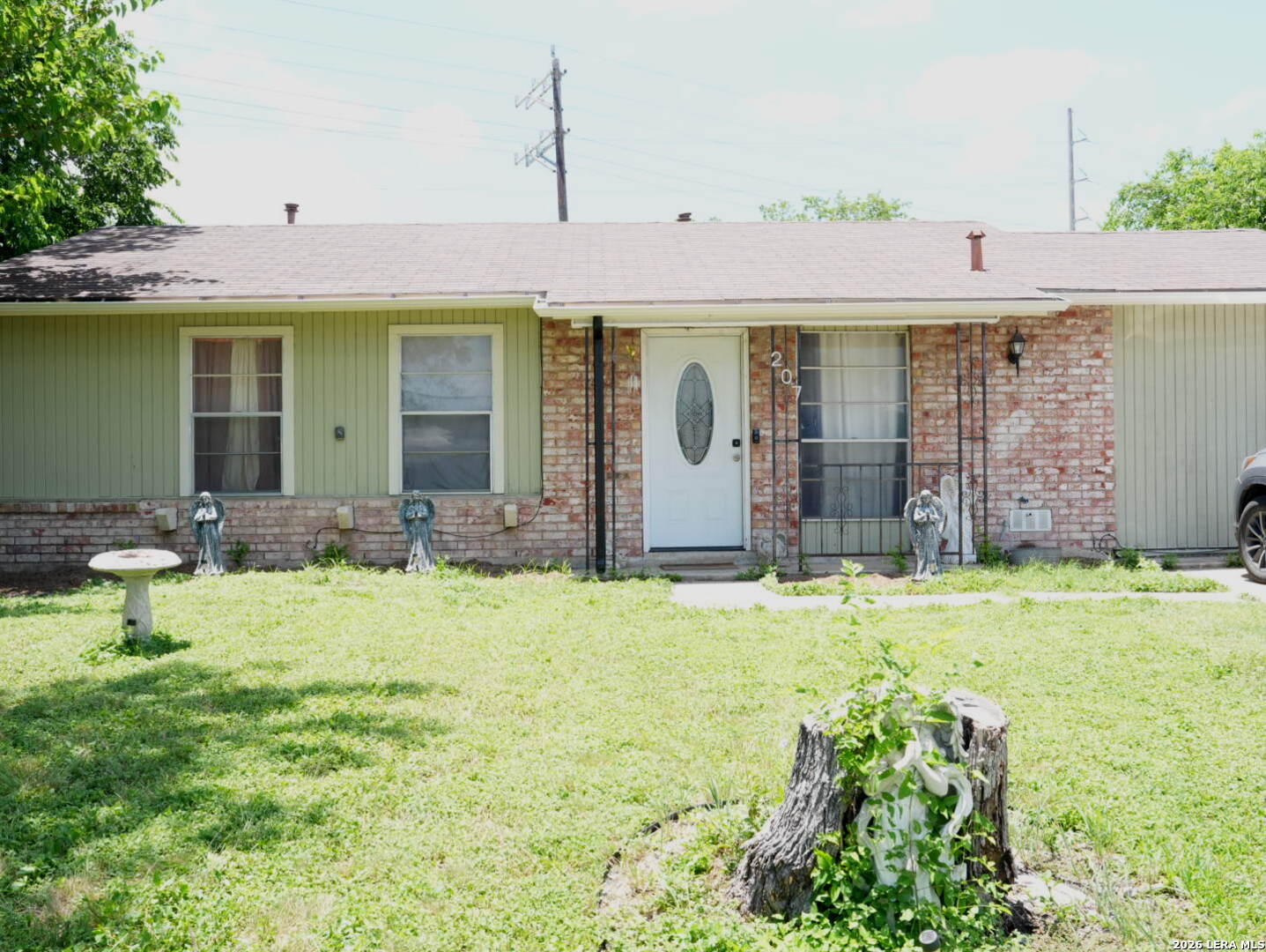 207 Lynhaven Drive San Antonio TX 78220