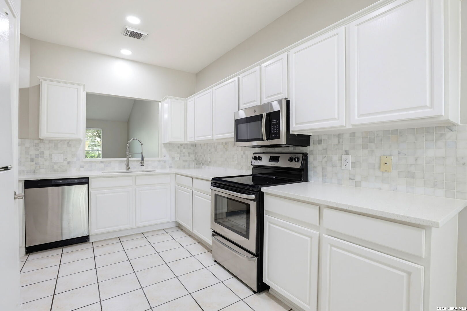 2521 Black Pine Schertz TX 78154