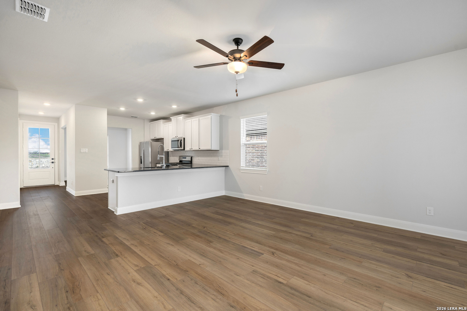 6627 Thorpe Hollow Converse TX 78109