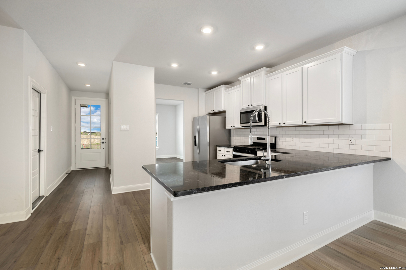 6627 Thorpe Hollow Converse TX 78109