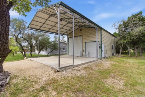 390 Pr 1507 Bandera TX 78003