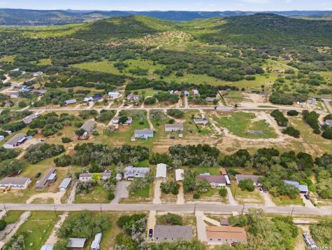 390 Pr 1507 Bandera TX 78003
