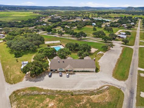 390 Pr 1507 Bandera TX 78003