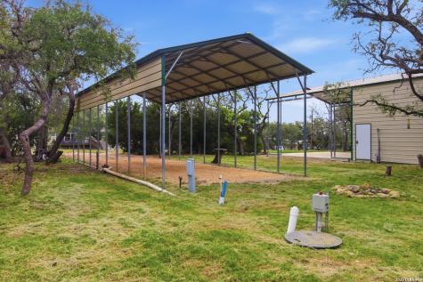 390 Pr 1507 Bandera TX 78003