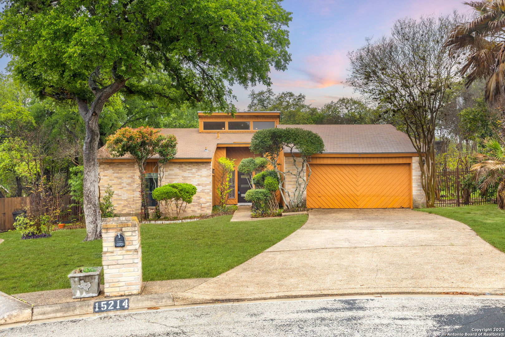 15214 Rock River Street San Antonio TX 78247