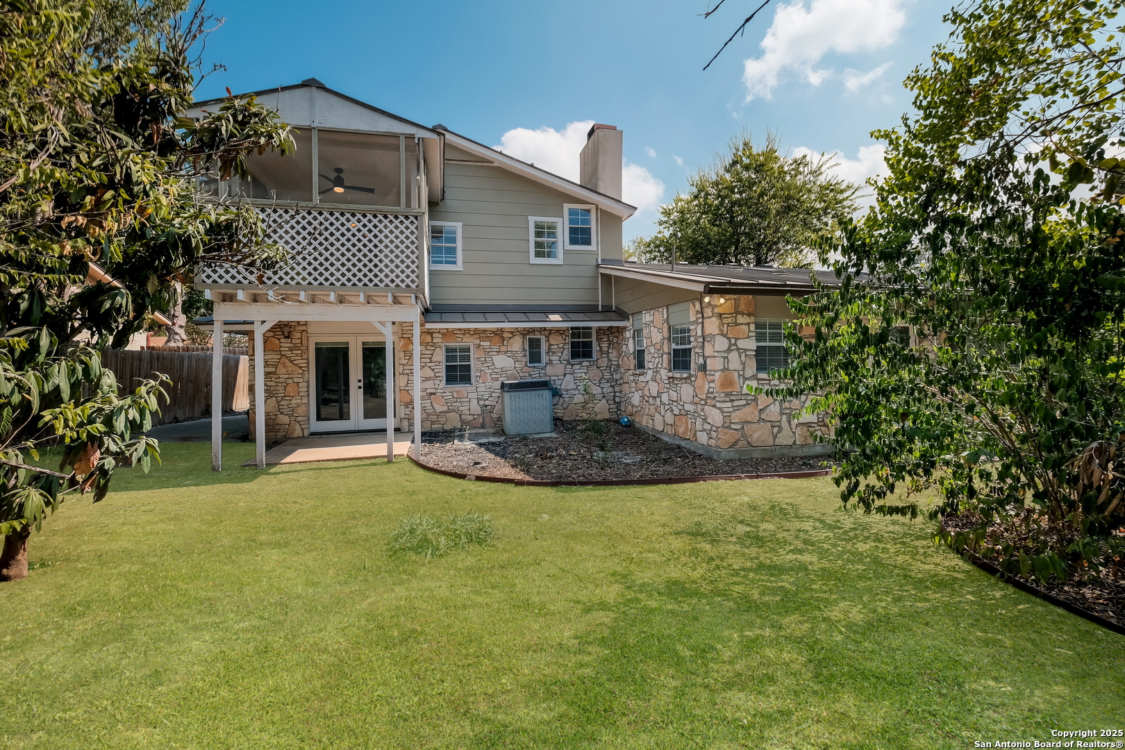 8715 Bridington San Antonio TX 78239
