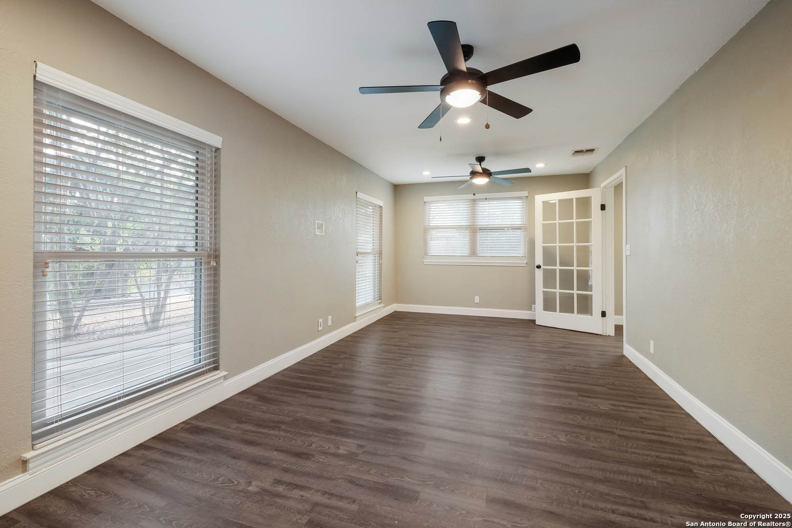 8715 Bridington San Antonio TX 78239