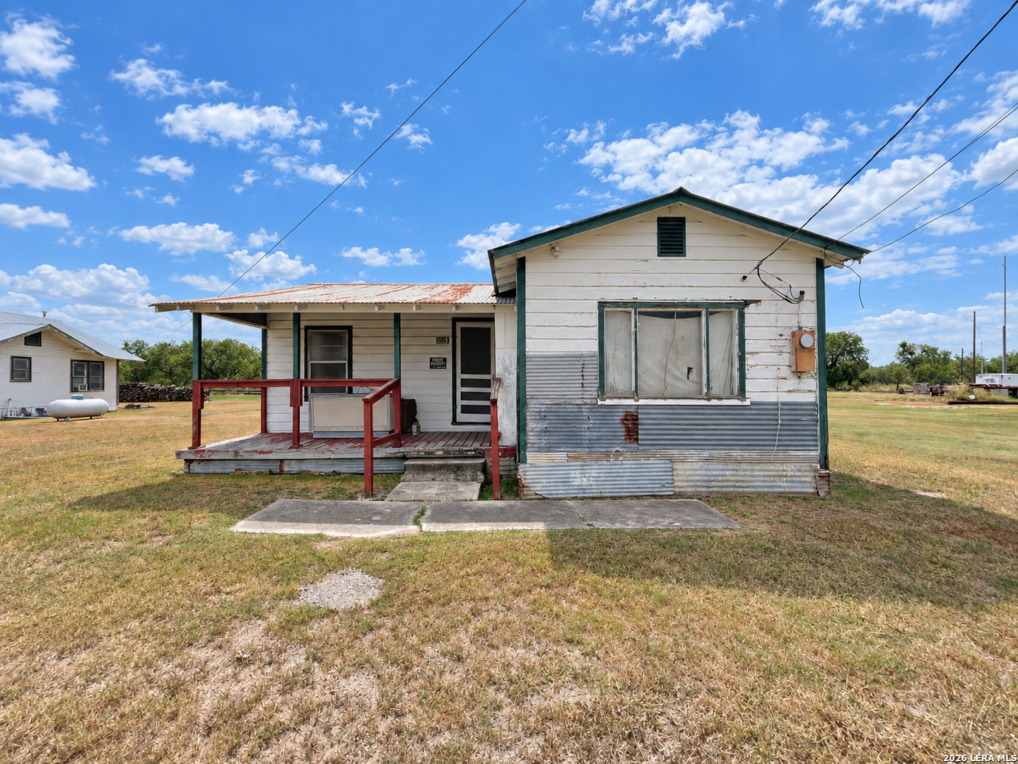 3030 Commerce Campbellton TX 78064