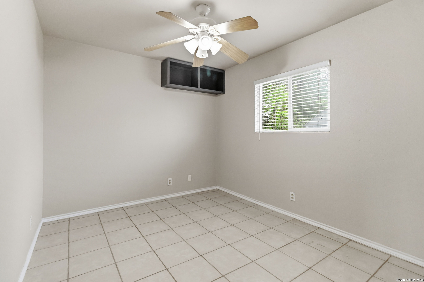 322 W Aviation Boulevard Universal City TX 78148