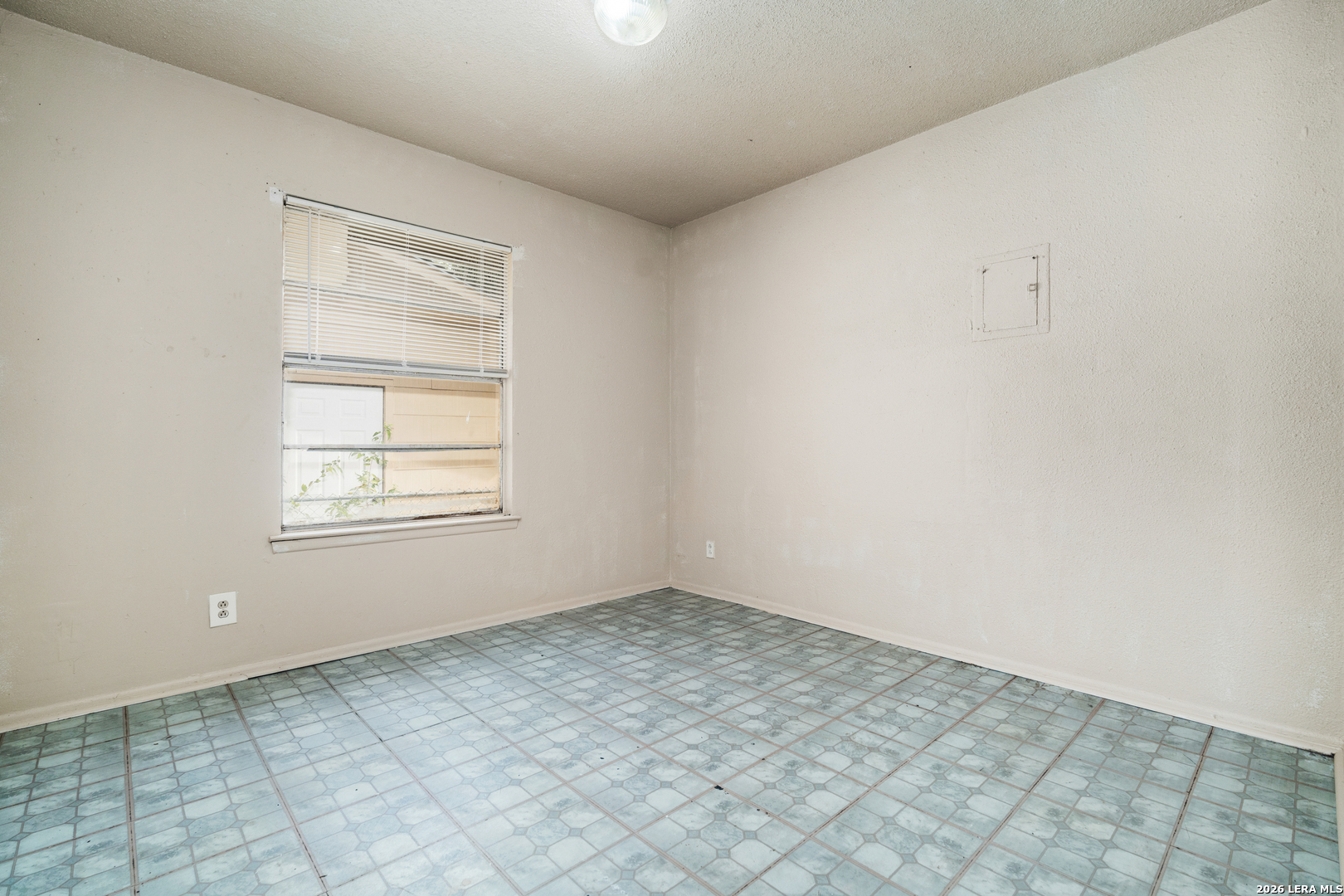 5710 Broken Lance San Antonio TX 78242