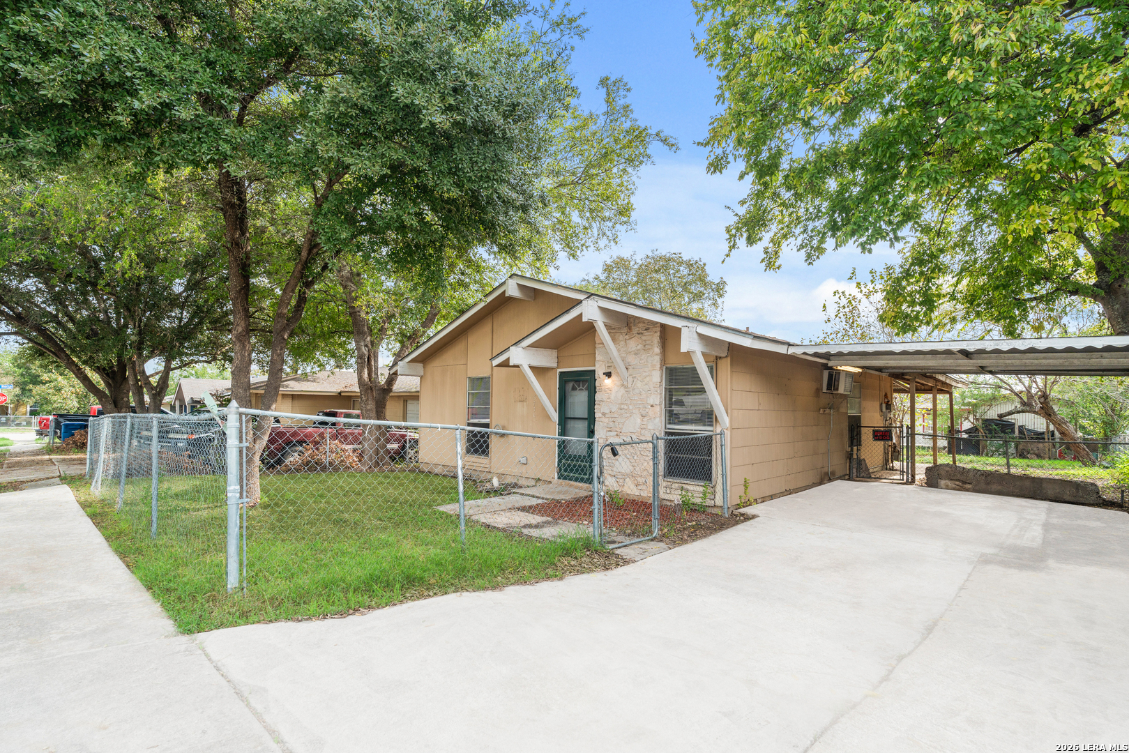 5710 Broken Lance San Antonio TX 78242