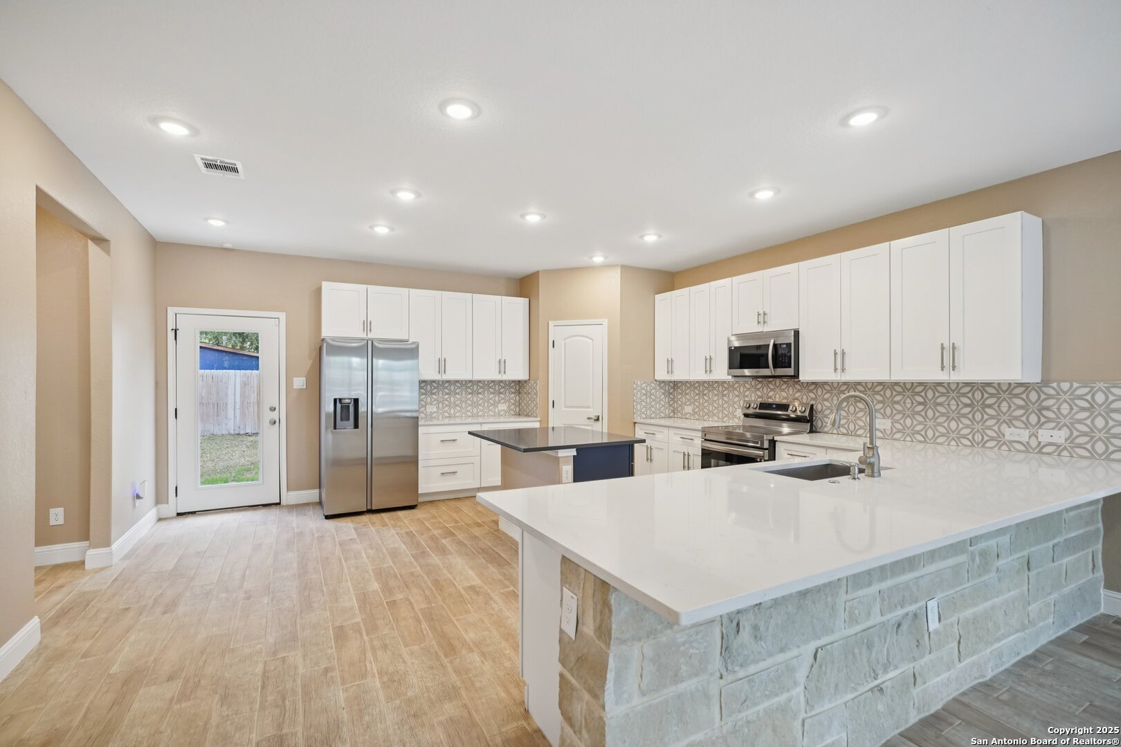 167 Hopi San Antonio TX 78211