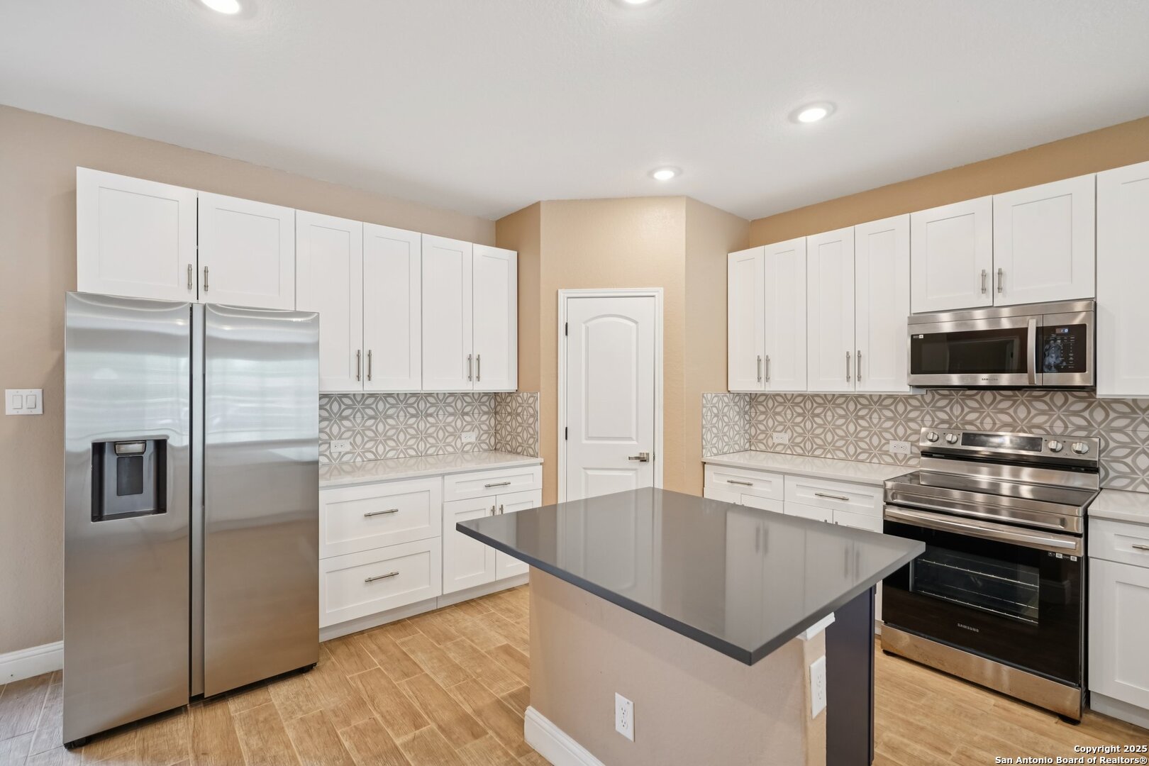 167 Hopi San Antonio TX 78211