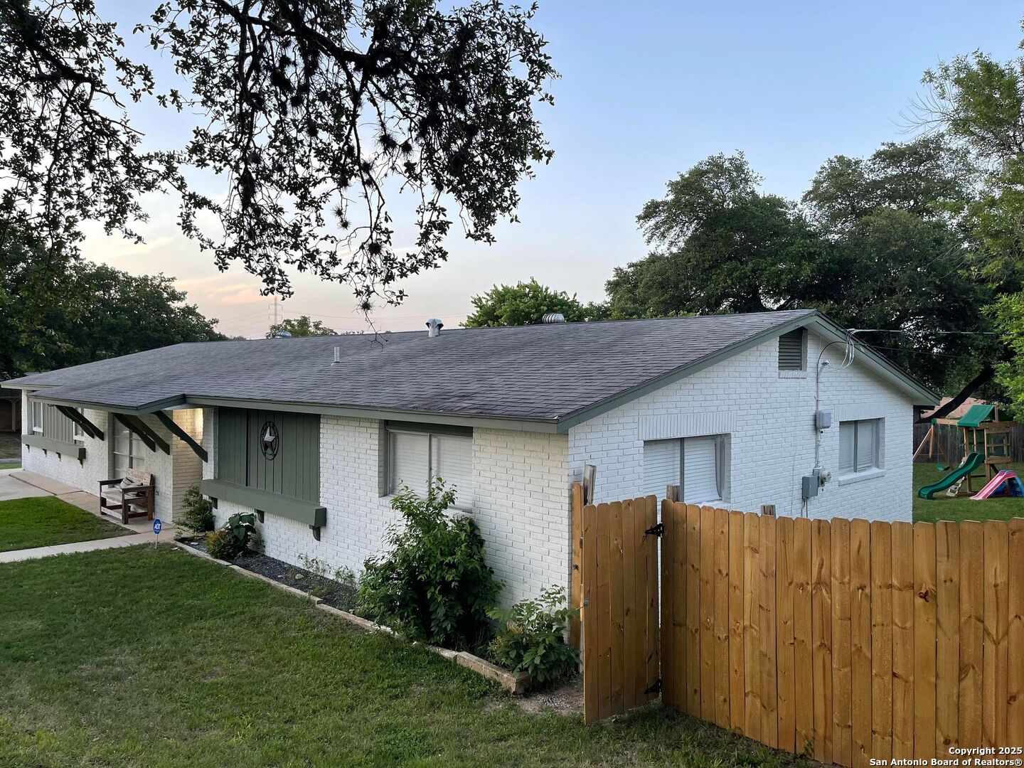 101 Furlong Drive Universal City TX 78148