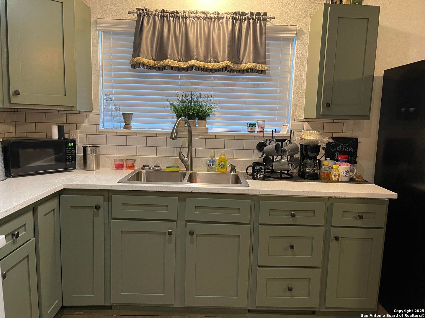 101 Furlong Drive Universal City TX 78148