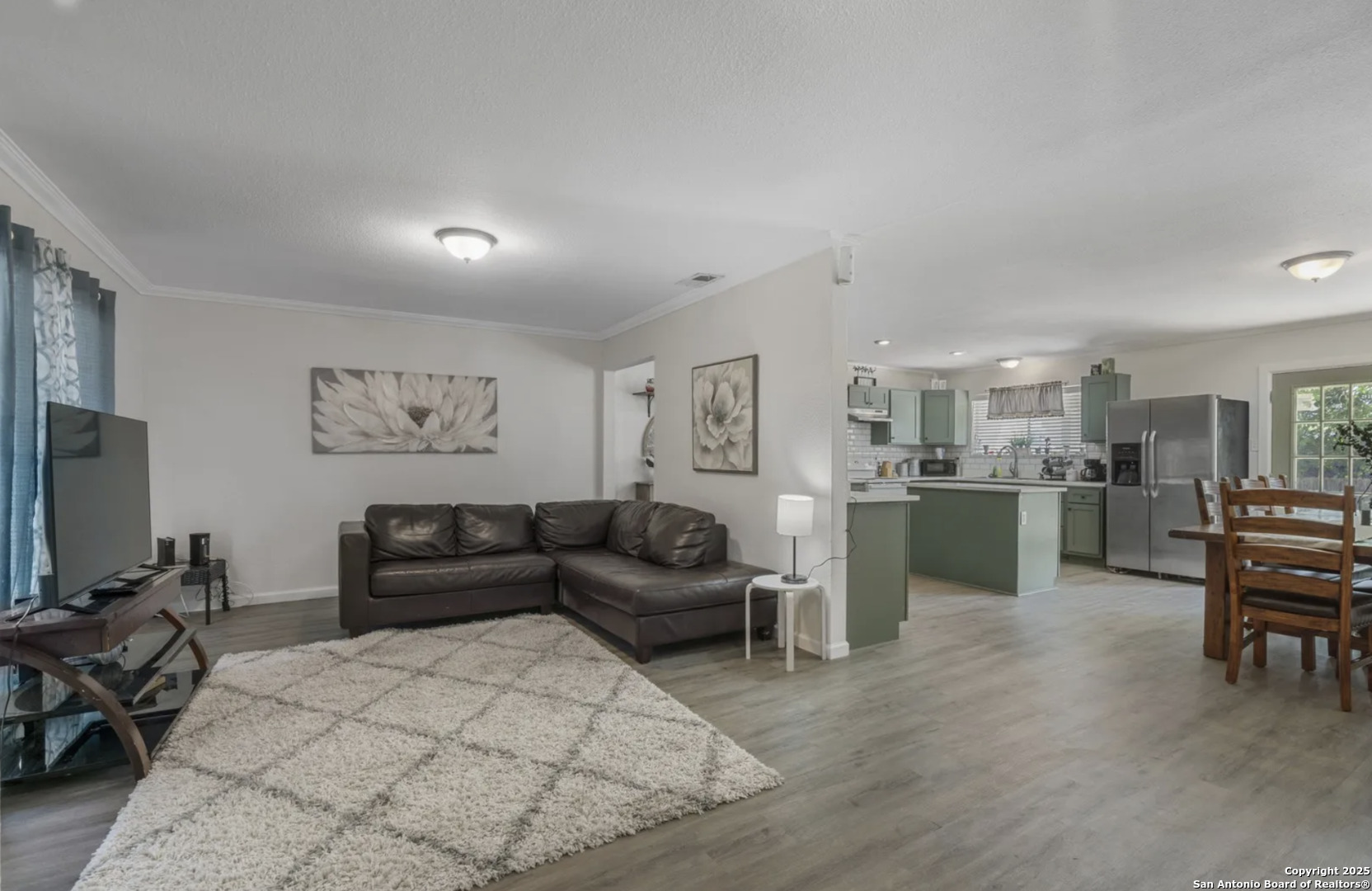 101 Furlong Drive Universal City TX 78148