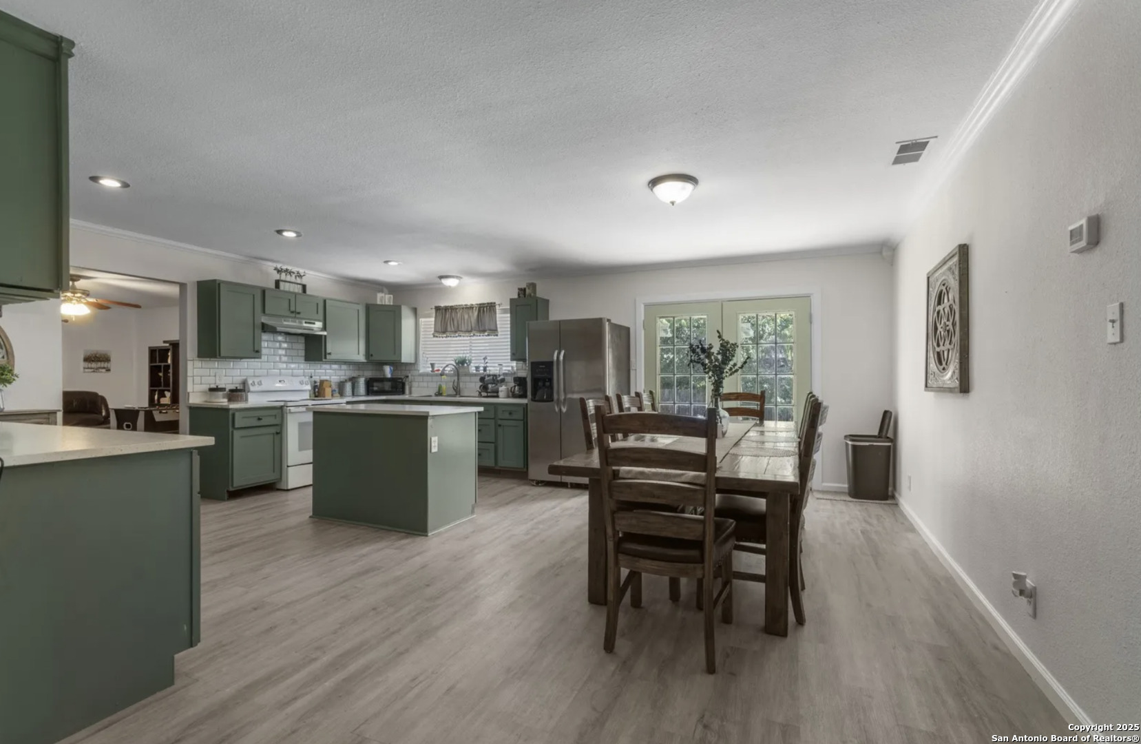 101 Furlong Drive Universal City TX 78148