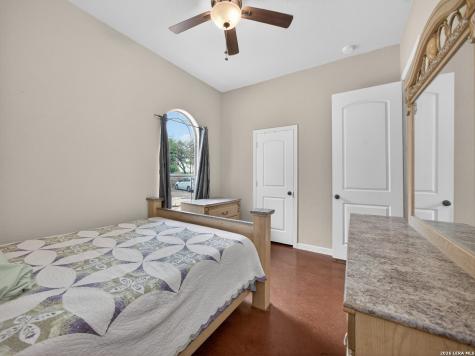 12275 Grapevine Street San Antonio TX 78245