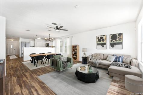 6718 Loma Vino San Antonio TX 78233