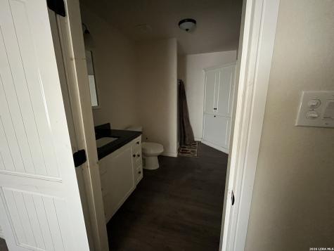 1305 N 1st Carrizo Springs TX 78834