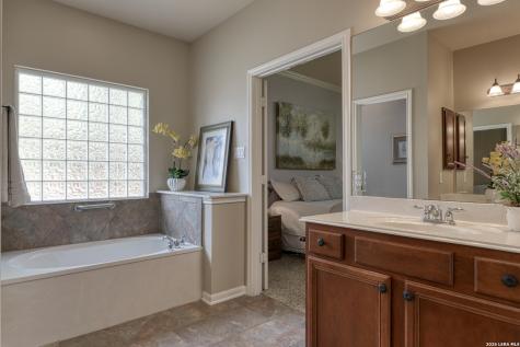 15911 Los Sedona Helotes TX 78023