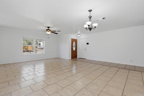 10434 Manor Creek San Antonio TX 78245