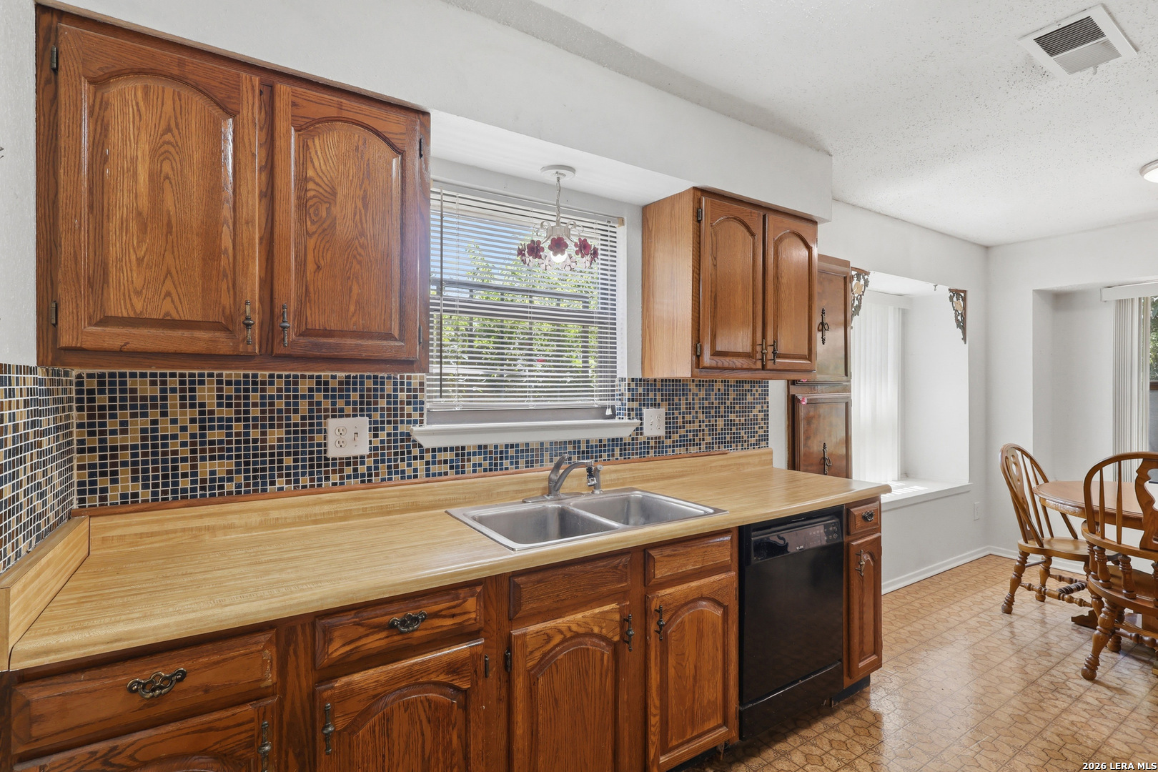 6114 Upwood Drive San Antonio TX 78238