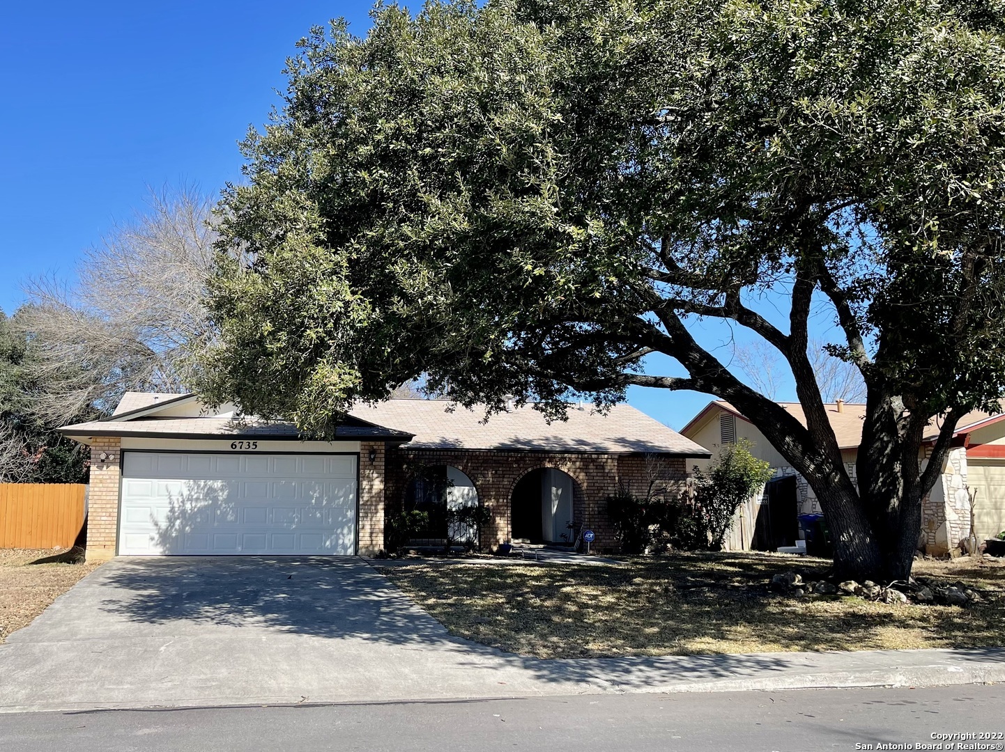 6735 Country Field Drive San Antonio TX 78240