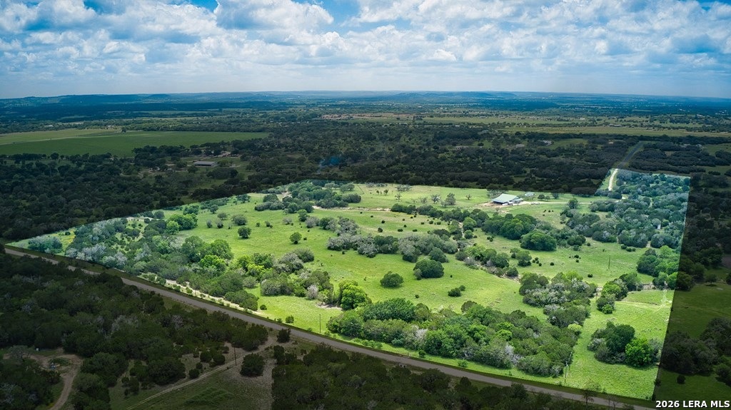 365 Bluff Creek Center Point TX 78010