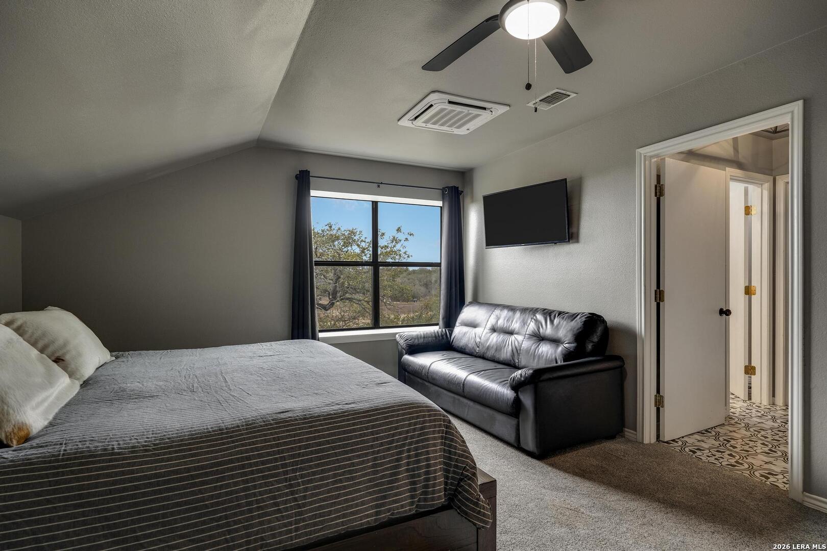365 Bluff Creek Center Point TX 78010