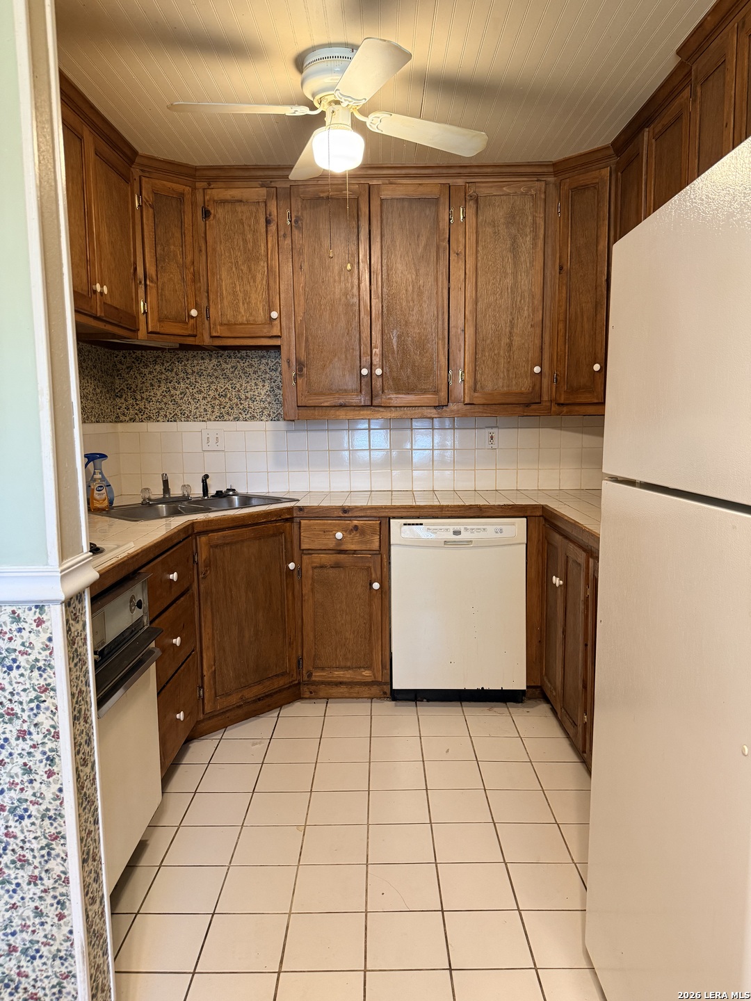 1203 Vivian Street Pleasanton TX 78064