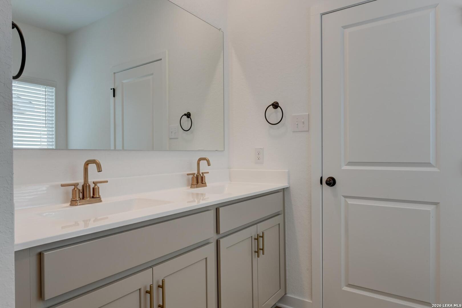 14235 Wolf View San Antonio TX 78252
