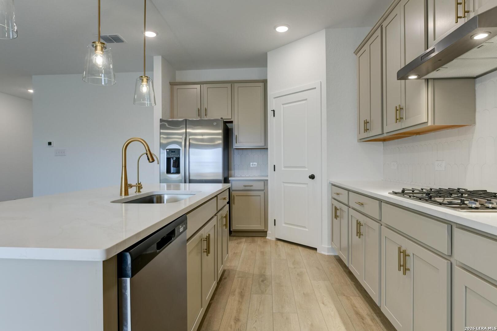 14235 Wolf View San Antonio TX 78252