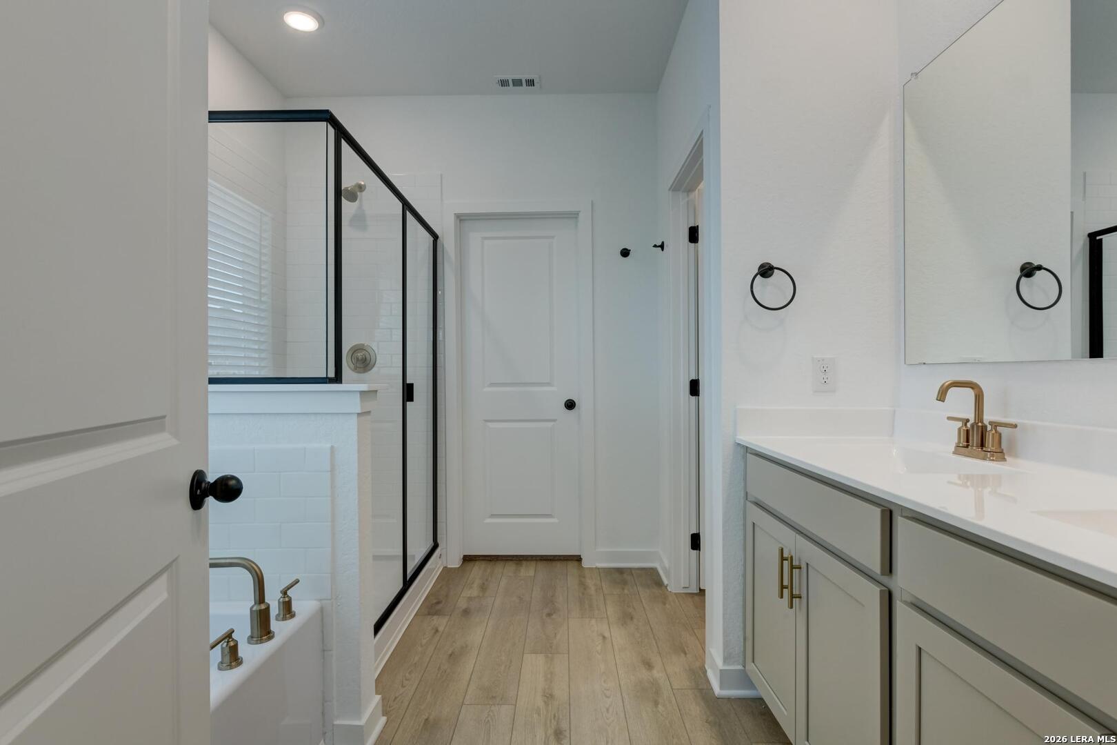14235 Wolf View San Antonio TX 78252