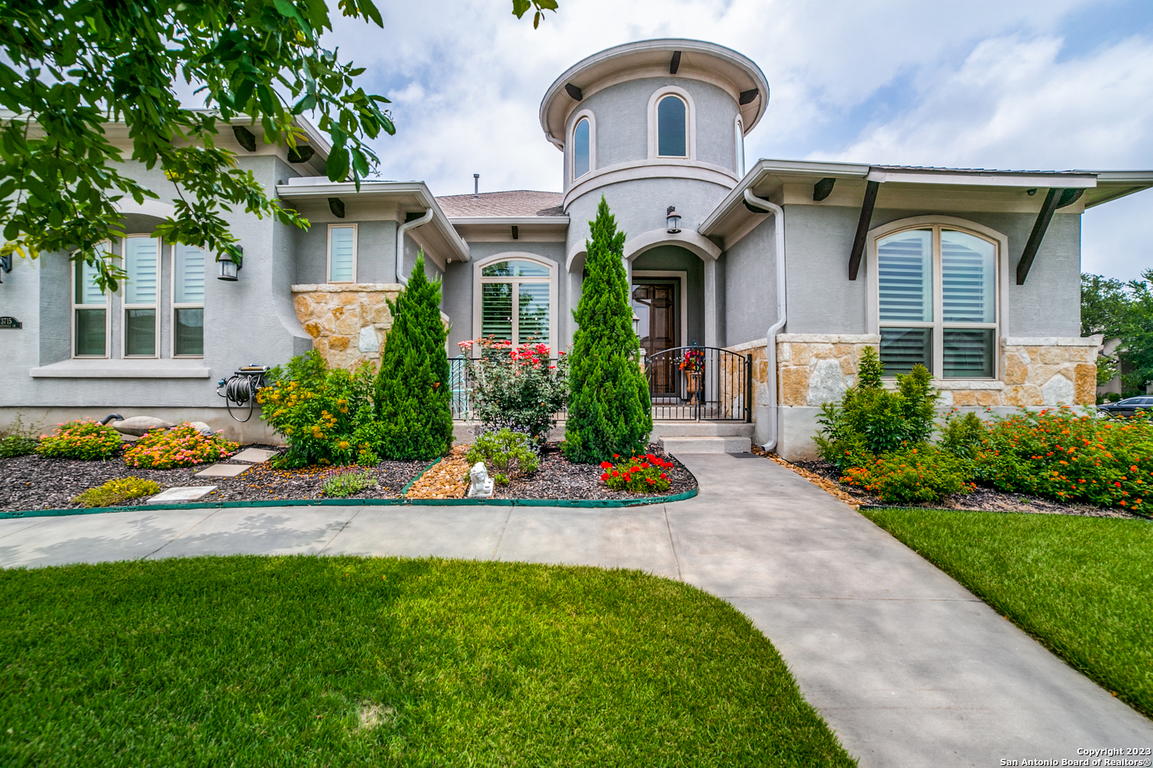 3715 Coggeshall Lane San Antonio TX 78257