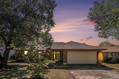 5638 Wood Walk Street San Antonio TX 78233