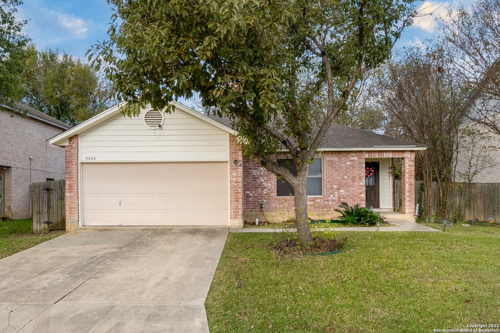 9206 Chinon San Antonio TX 78250