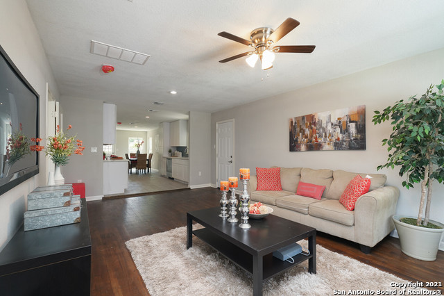 330 Vanderbilt Street San Antonio TX 78210