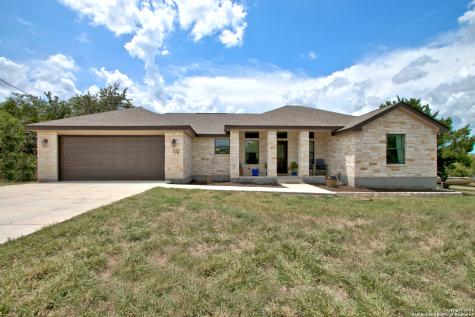 946 Persimmon Pass Fischer TX 78623