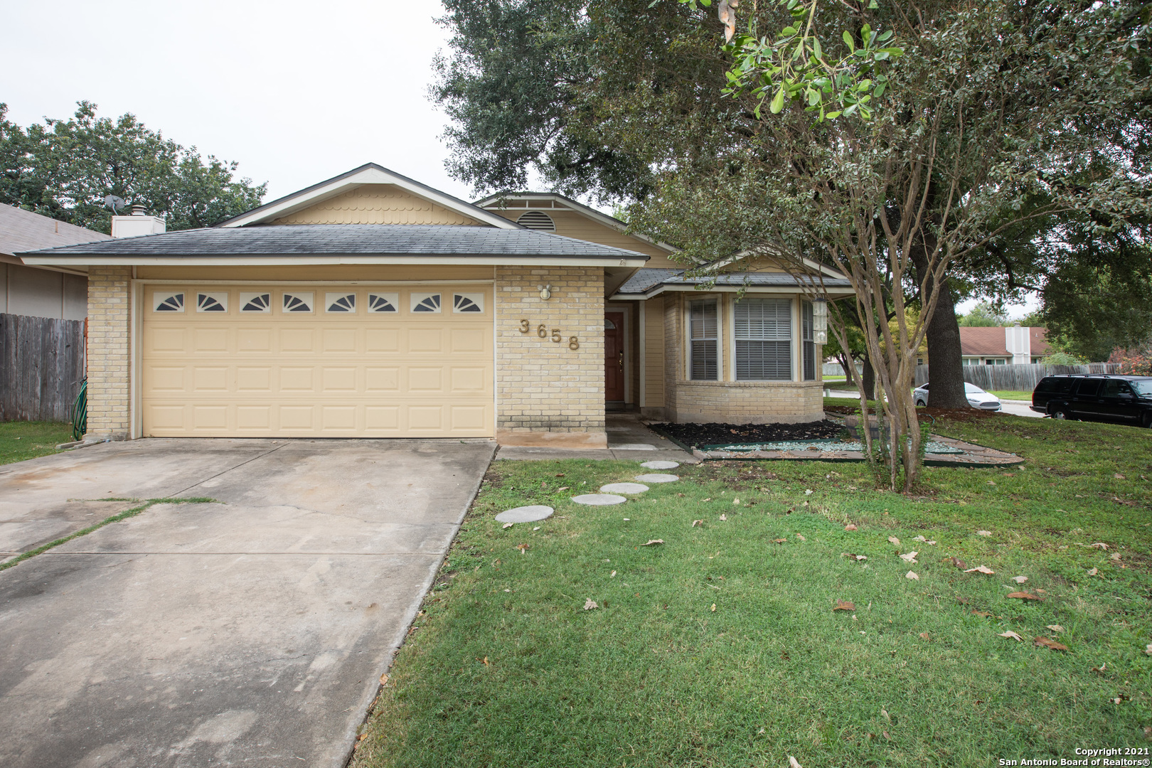 3658 Ridge Cluster Street San Antonio TX 78247