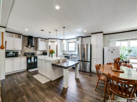 825 Valley Vista Road Tarpley TX 78883
