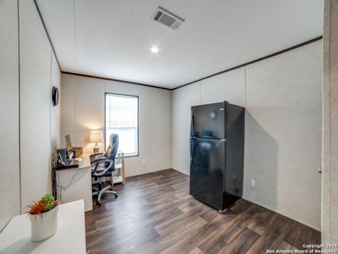 825 Valley Vista Road Tarpley TX 78883